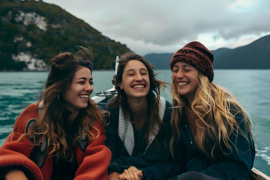 Horoskopska znamenja, za katera bo november 2024 najboljši mesec – astrološka napoved za Devico, Ribe in Strelca