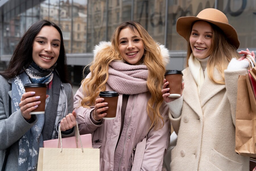 Horoskopski znaki Škorpijon, Strelec in Kozorog, ki bodo dosegli uspeh do konca novembra 2024, na področju kariere, ljubezni in osebne rasti, kot napoveduje astrologija.